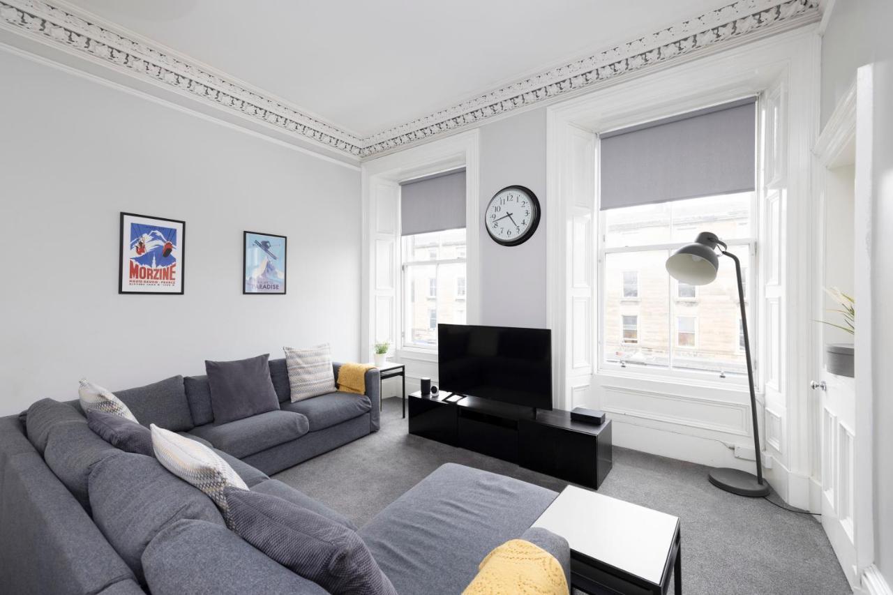 Joivy Splendid 4-bed Flat Near The Castle Apartment Edinburgh
