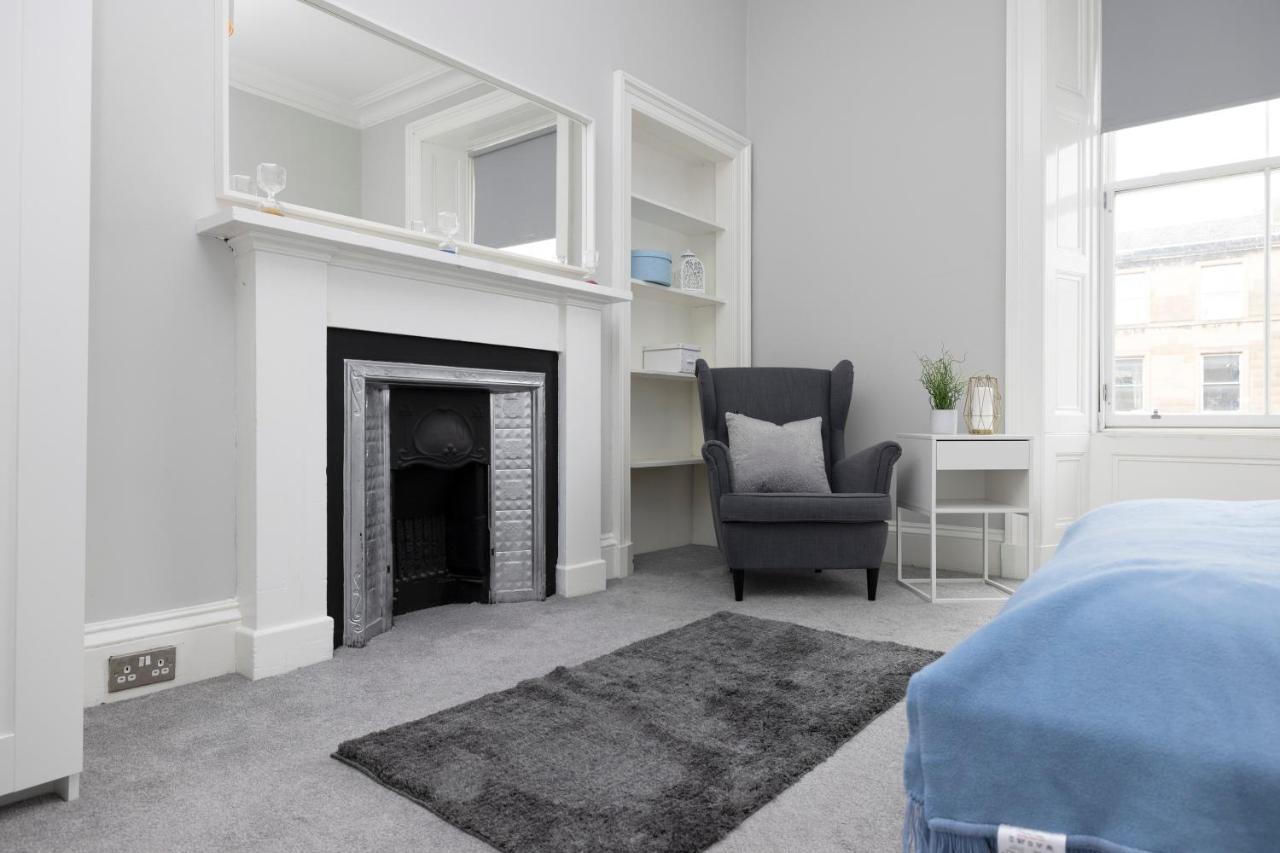 Joivy Splendid 4-bed Flat Near The Castle Apartment